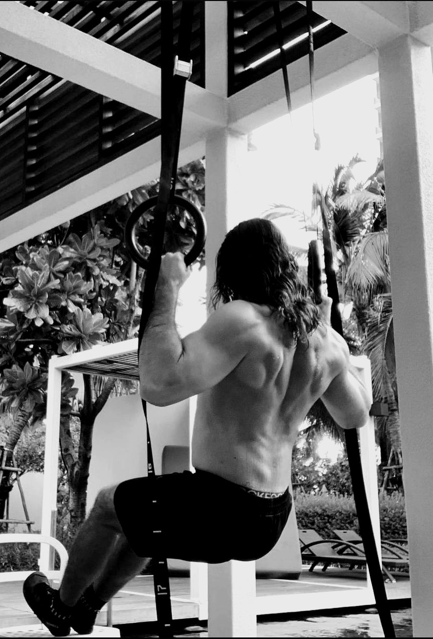 Alexander Cortes training on gymnastic rings